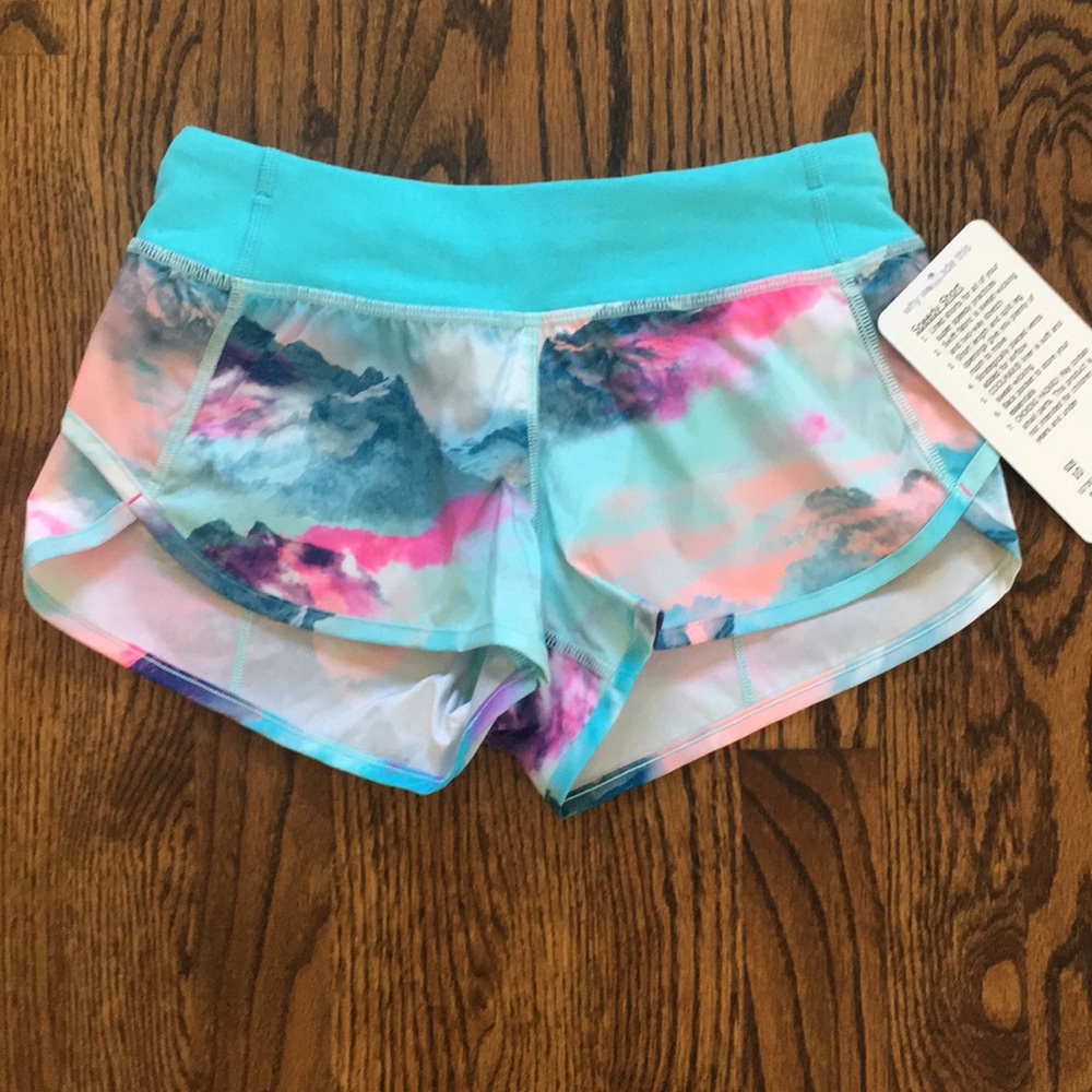 NWT Ivivva speedy short size 10